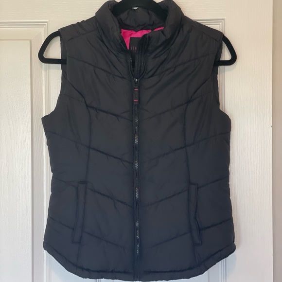 Aeropostale Black Puffer Vest with Hot Pink Lining - Picture 1 of 3